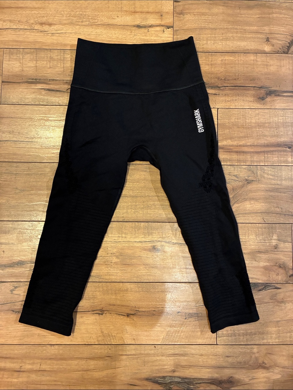 Gymshark Black High-Rise Seamless Capri Leggings